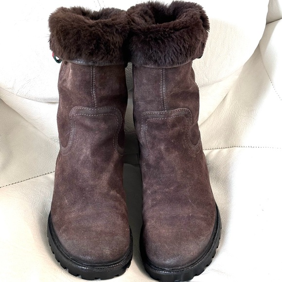 Gucci Web Brown Distressed Suede Fur Boots - Picture 3 of 9